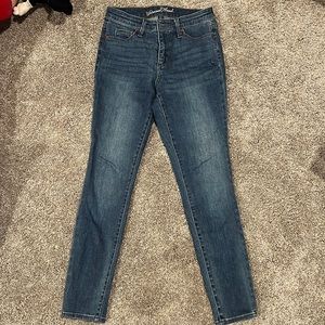 Universal thread denim size 26
